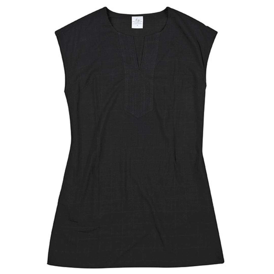 Stewarts Menswear Kingston Grange bamboo ladies dress. Colour is black.