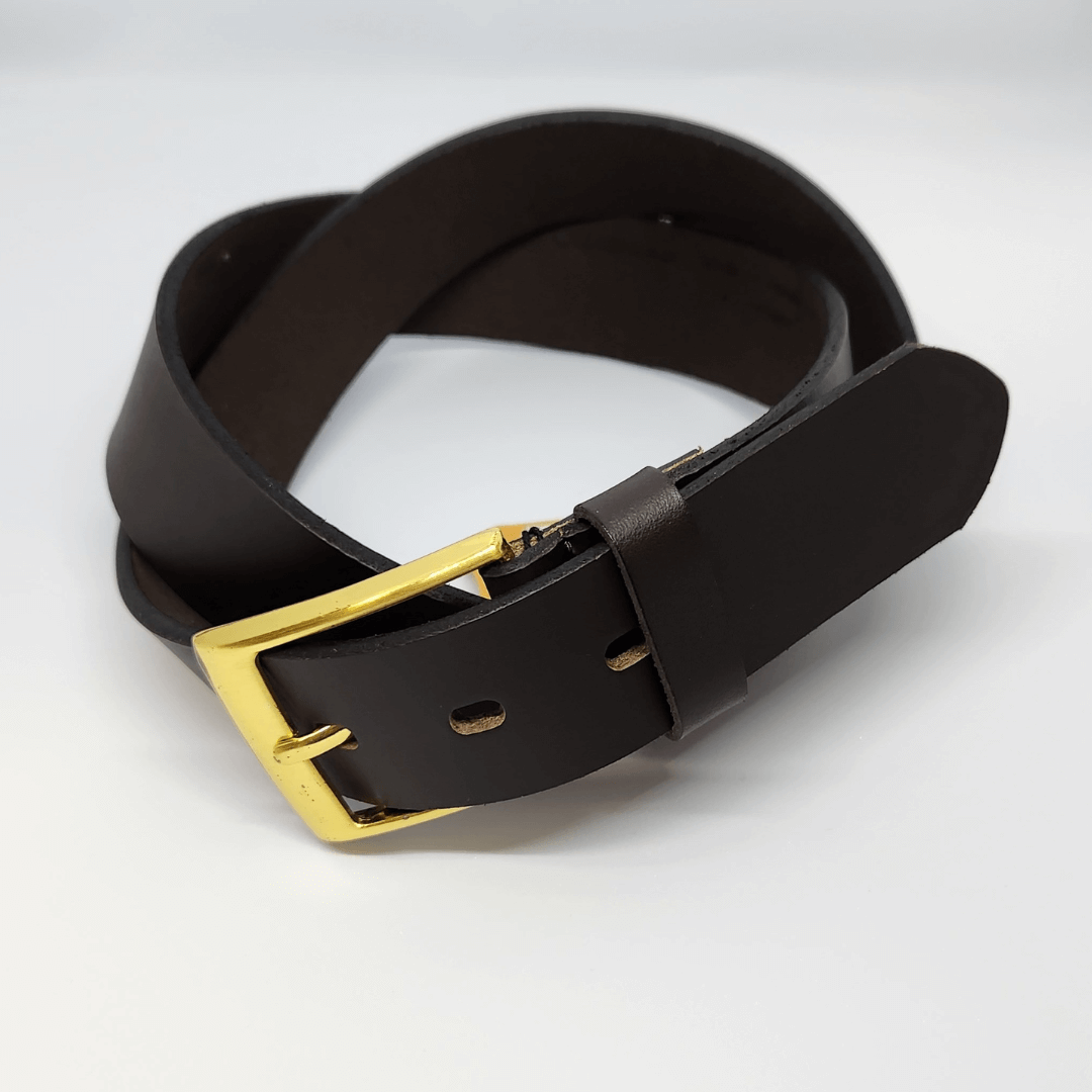 Stewarts Menswear Le Serge Australian made leather belt. Brown with gold buckle. Le Serge Men's 100% Genuine Leather Belt These men's leather belts are proudly made in Australia, a quality product that will stand the test of time.