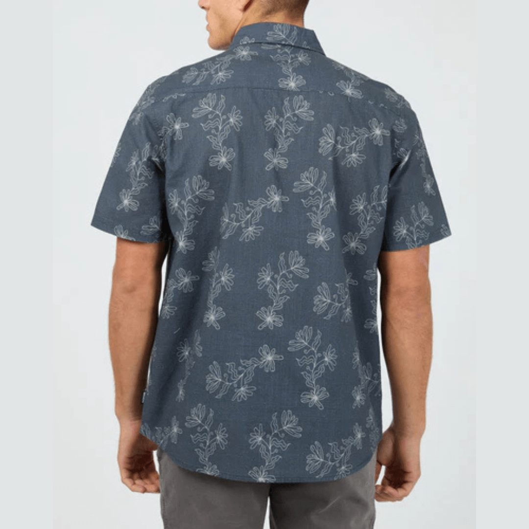 Back view of St Goliath Blackgate Short Sleeve Shirt available at Stewart’s Menswear Mullumbimby. Men’s relaxed-fit cotton shirt with button-down front and collared neckline.