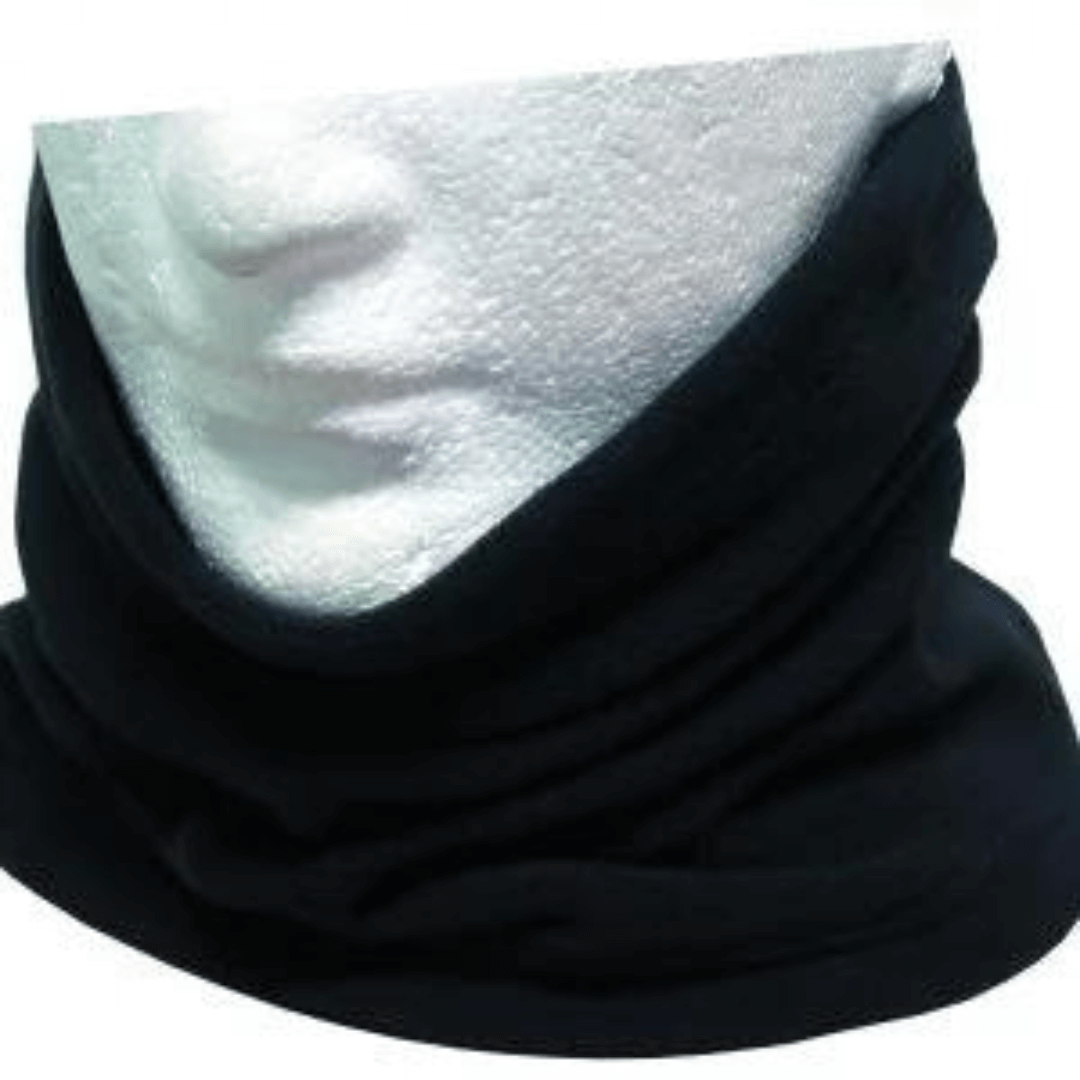 Stewart's Menswear Avenel hats polar fleece neck warmer - black. Experience ultimate warmth and comfort with this polar fleece neck warmer - perfect for any outdoor activity in the cooler months! Designed to keep you cosy and snug in cold conditions, this neck warmer is a must-have for all adventurers. The soft and comfortable polar fleece material ensures maximum insulation.