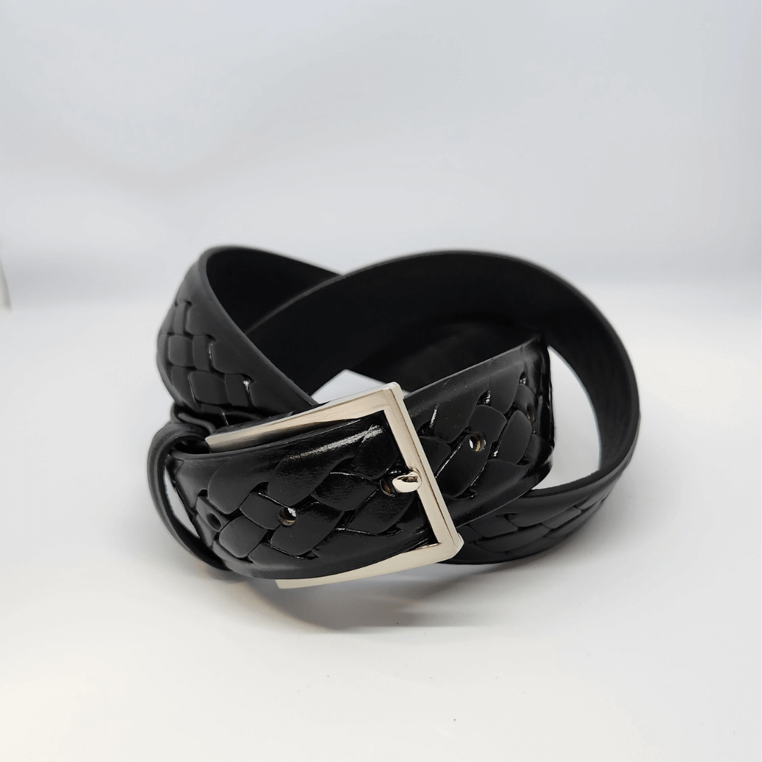 Stewarts Menswear Australian made leather belt - Diego - Black with silver buckle. Elevate your style with the Diego Australian Made Leather Belt. Handcrafted from premium embossed leather, this belt offers a wide size range and comes in classic colours. Experience the excellence of Australian craftsmanship with a versatile belt suitable for both formal and casual occasions.
