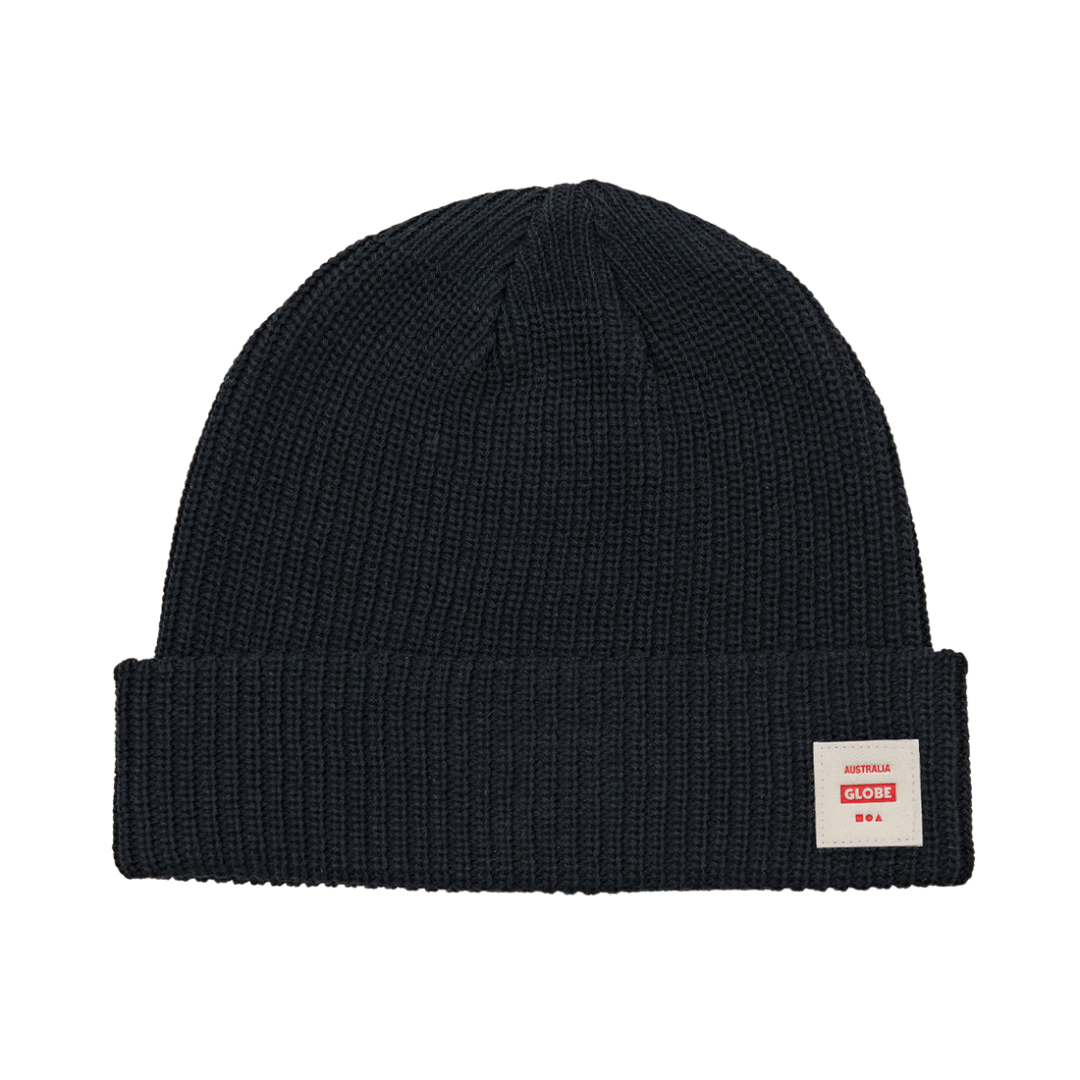 Stewarts Menswear Globe Sustain organic cotton beanie. The Globe Sustain Beanie is an all-round beanie that combines comfort, durability, and eco-aware craftsmanship. Made with 100% organic cotton and featuring a 1x1 chunky knit double layer construction, this beanie is not only trendy but also a sustainable choice. Colour is black.