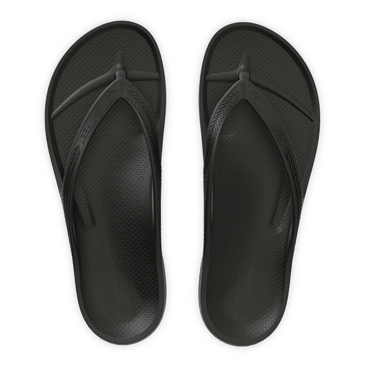 Lightfeet arch support thongs in black available from Stewarts Menswear in Mullumbimby