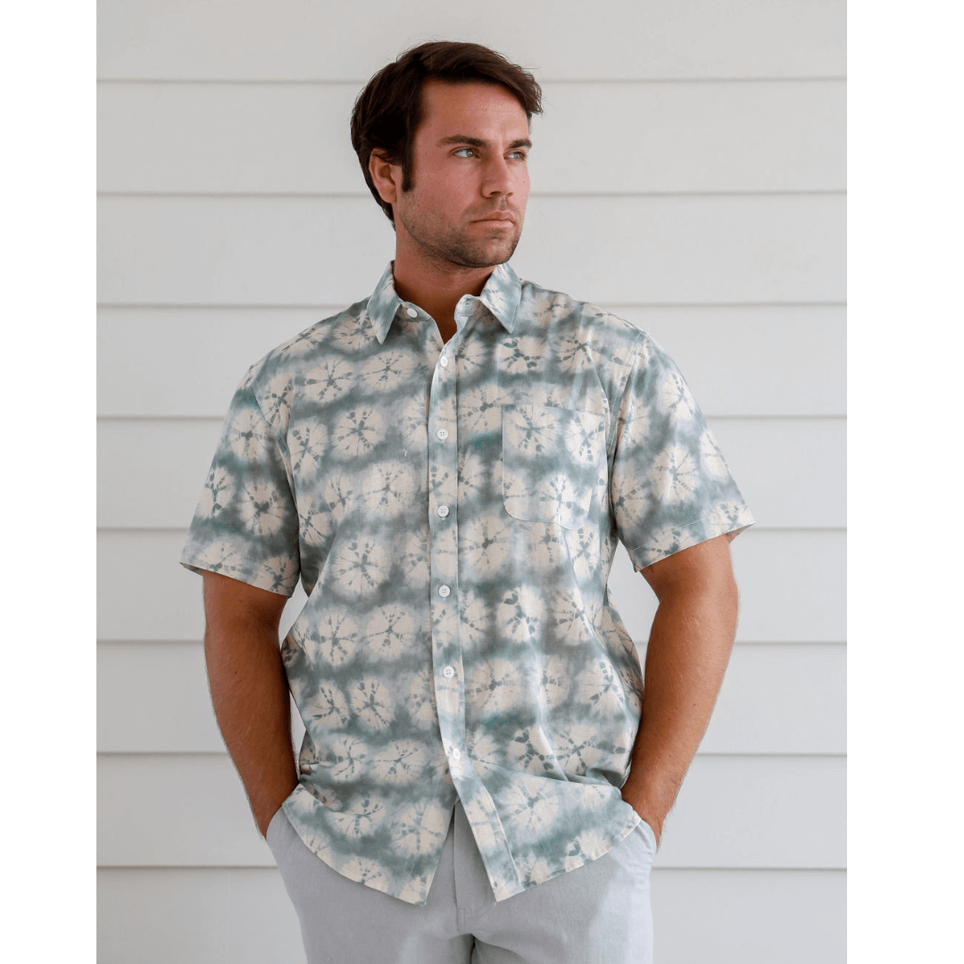 Stewarts Menswear Mullumbimby Braintree Hemp. Hemp/cotton blend short sleeve shirt. All over Tie Dye green print.