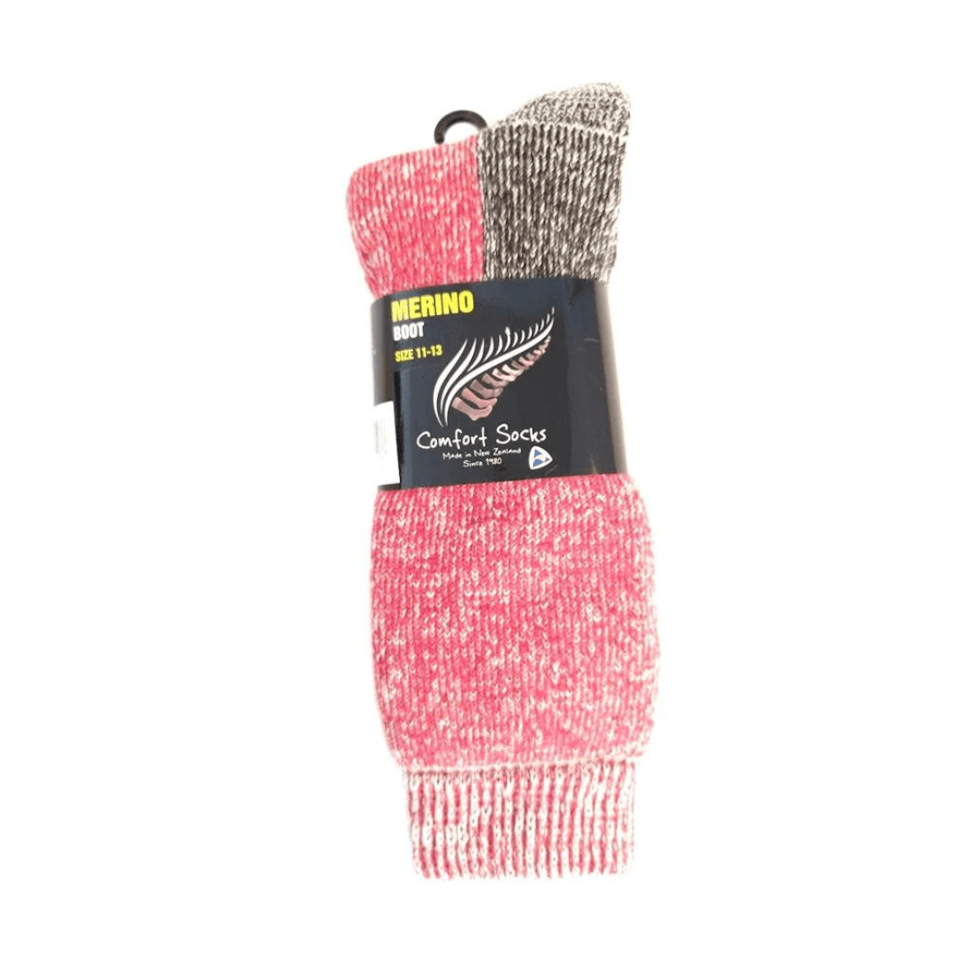 Stewarts Menswear Mullumbimby, Merino Boot Socks, Red. Features a double comfort cuff which sits at mid-calf length and elasticated ankle and arch support. 