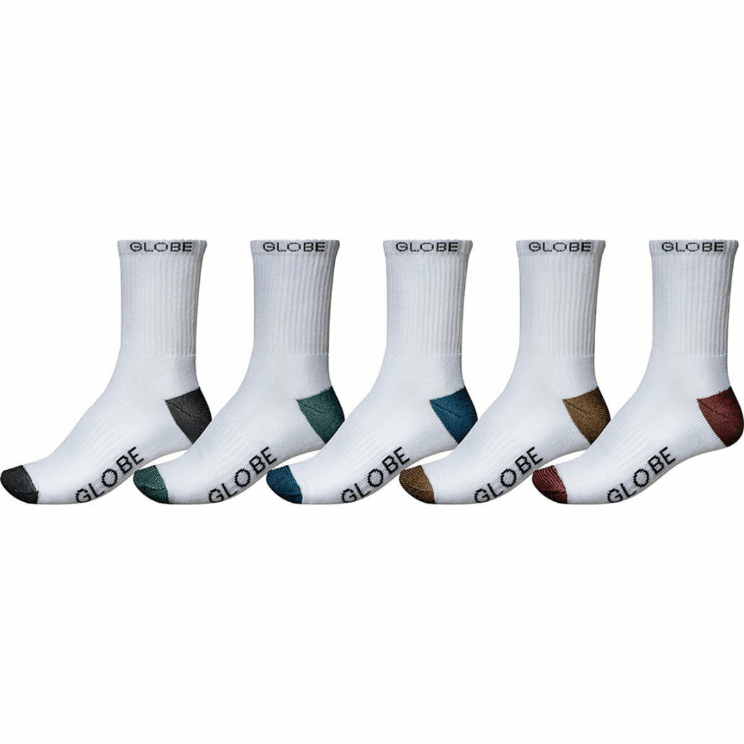 Stewarts Menswear Globe Crew socks5 pack. 75% Cotton socks. Globe ingles socks. 5 x white crew socks with different colour heel/toe on each pair. Globe written in black around top of socks.
