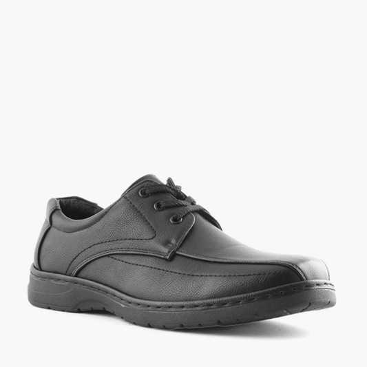 Stewart's Menswear Woodlansd Luai Men's lace up shoe. Luai by Woodlands is a men's lace-up shoe which features patterned stitching and a cushioned collar with a durable rubber outsole.  Man-made upper, lining and sole.  Front View, Colour is black.